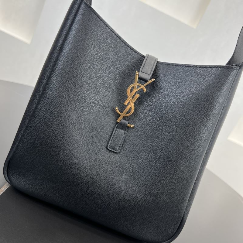 Y51 hobo bags